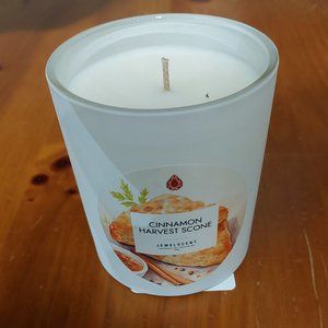 Jewel Scent 10oz Cinnamon Harvest Scone Candle with Surprise Ring Size 6